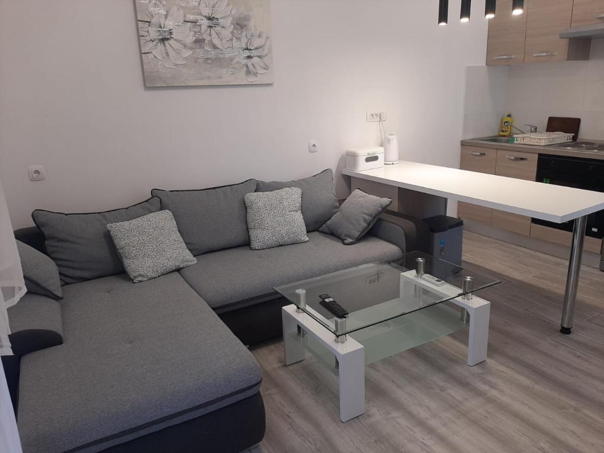 H&F Apartmani Vir Dış mekan fotoğraf