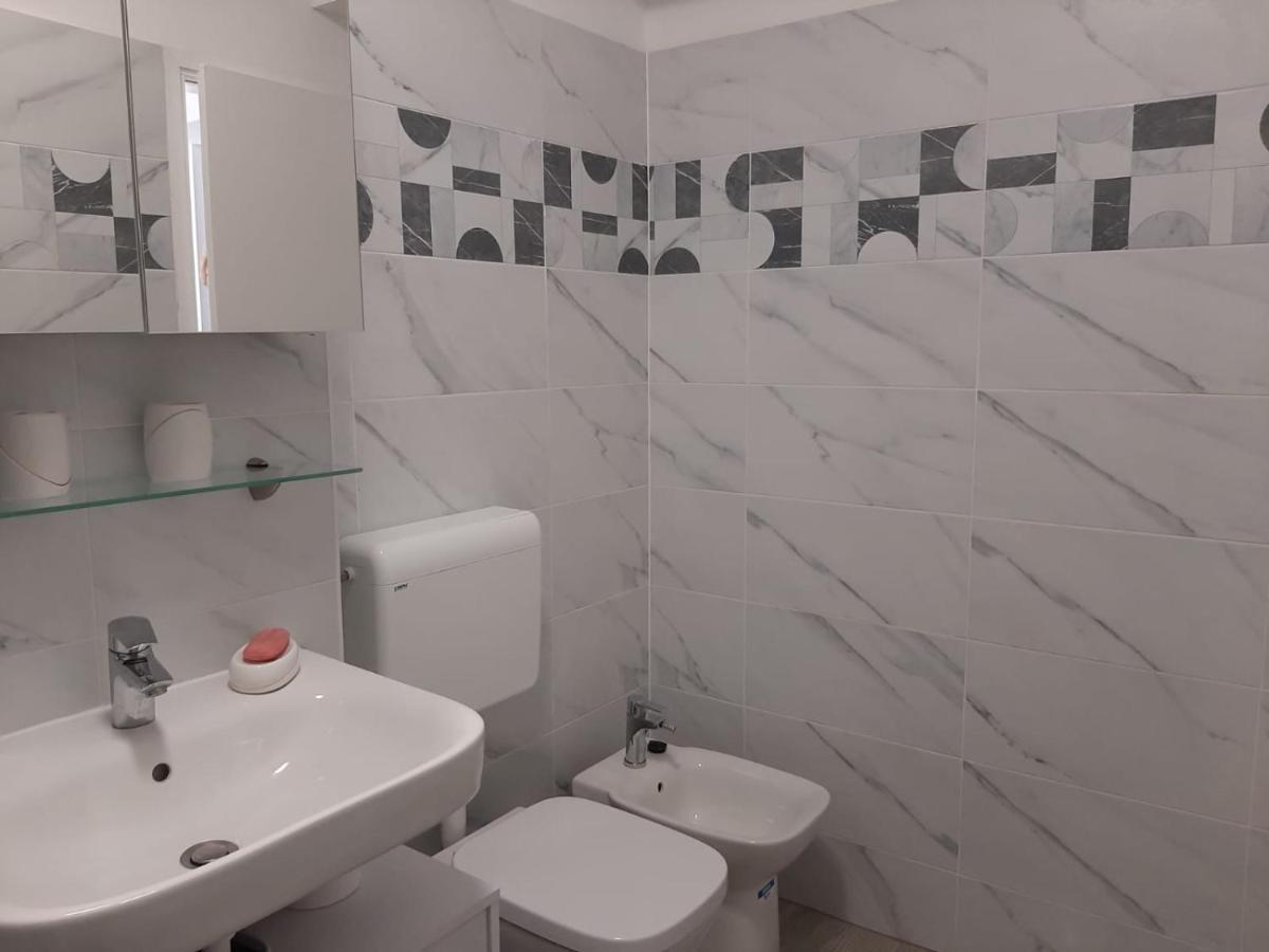 H&F Apartmani Vir Dış mekan fotoğraf